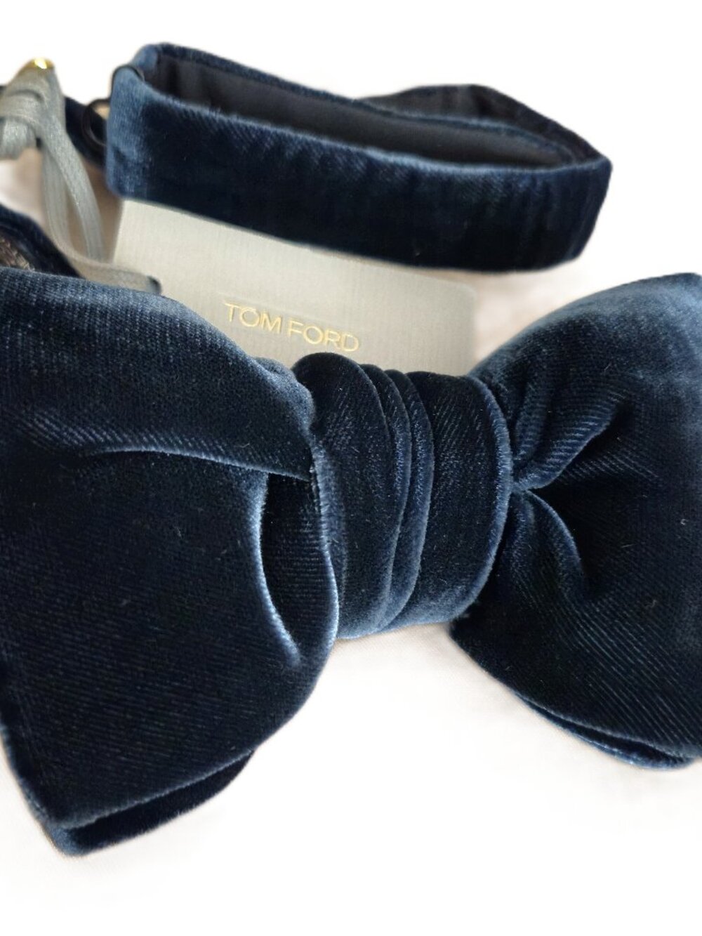 NWT TOM FORD Petrol Blue Velvet Bow Tie Italy $290